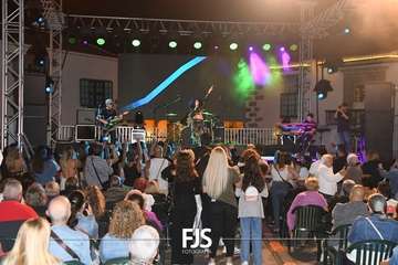 Concierto de Nia Correia en San Juan/Francisco Javier Santana e Ildefonso Rodríguez.